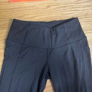 Victoria sport knock out legging, cropped length